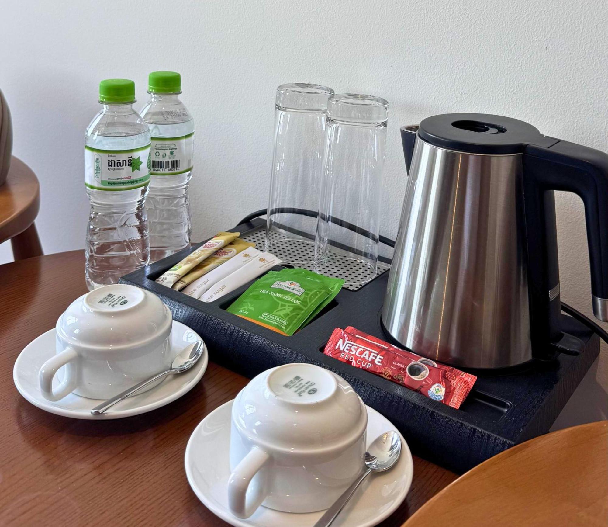 Lcs Hotel & Apartment Πνομ Πενχ Εξωτερικό φωτογραφία